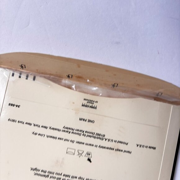 Donna Karan Pantyhose Evening Shimmer Control Top Size Small White New - Picture 3 of 3